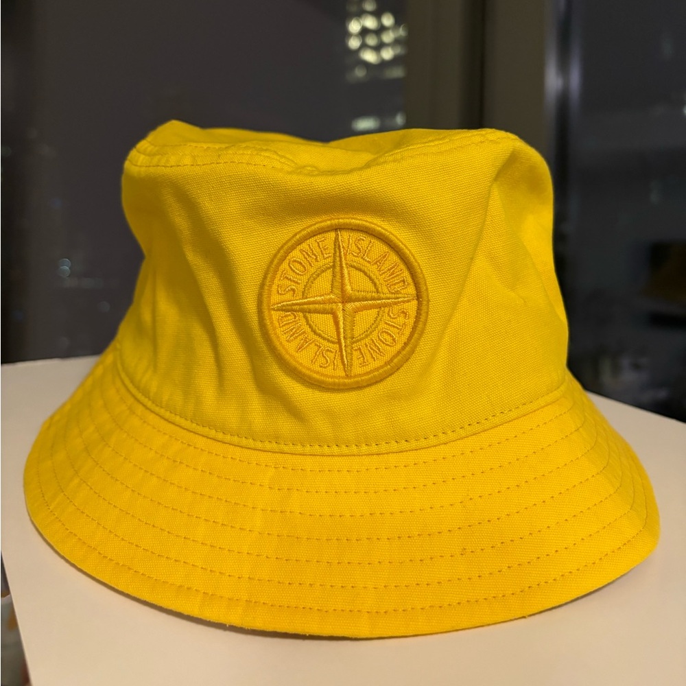 Stone Island Yellow Hat